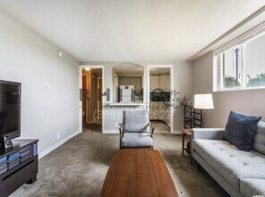 615 Grand St E in Salt Lake City, UT - Building Photo - Building Photo