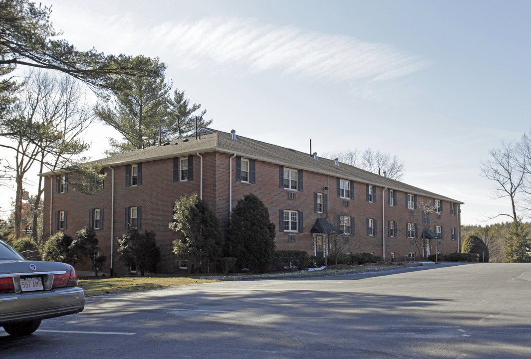 Somerset Hills in Acton, MA - Foto de edificio