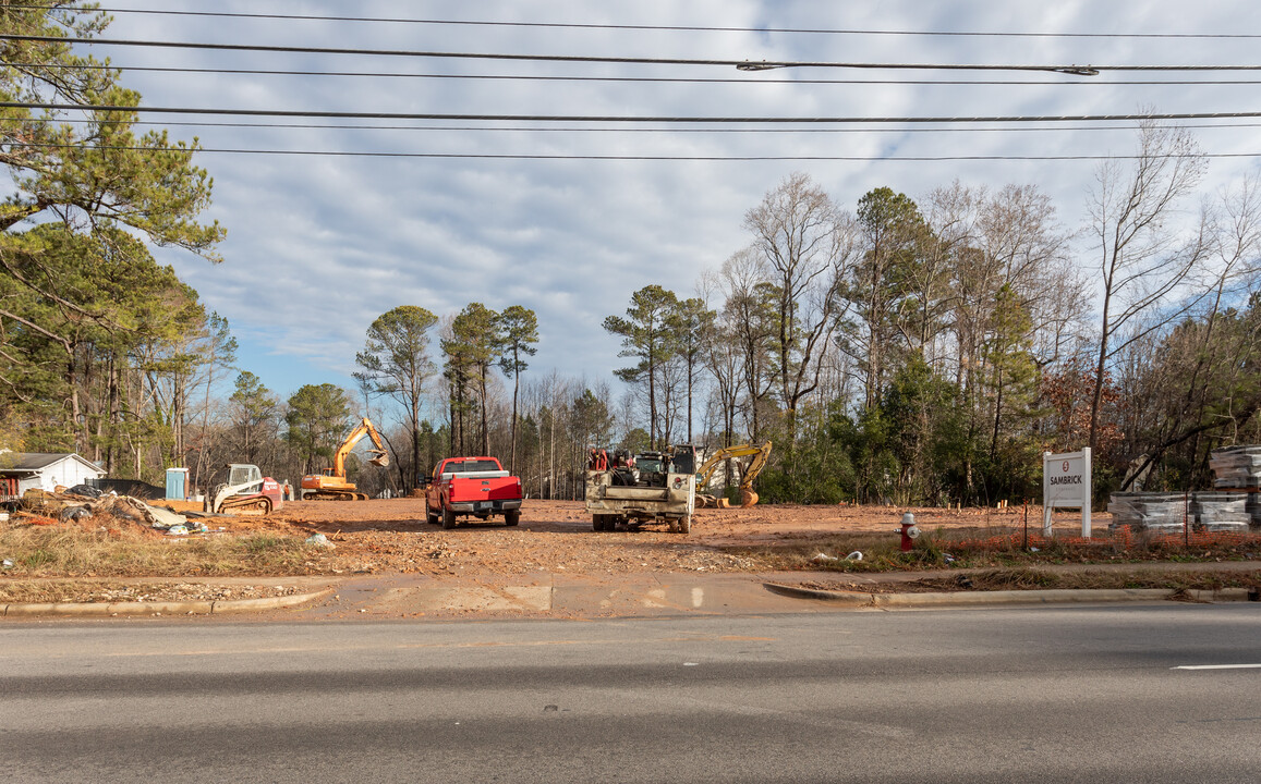 Welcome to our luxurious apartment communi... in Raleigh, NC - Building Photo