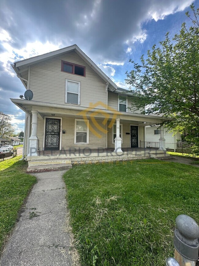 2704-2704 Highland Pl in Indianapolis, IN - Building Photo - Building Photo