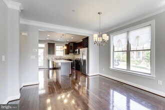6128 Solent Pl NE in Washington, DC - Building Photo - Building Photo