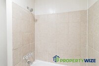 624 N Streeper St photo'