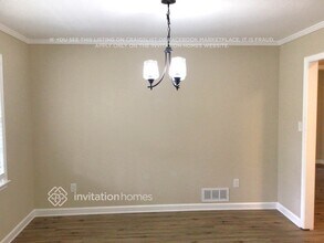 492 Summit Ridge Dr in Lawrenceville, GA - Foto de edificio - Building Photo