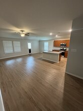 820 Clear Vly Ln in Dayton, TX - Building Photo - Building Photo