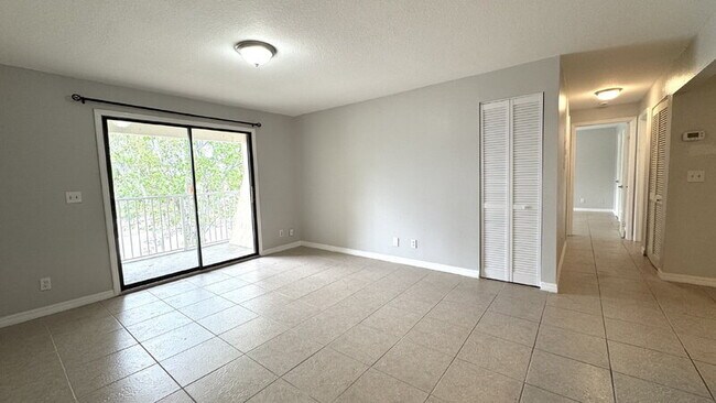 3960 Oak Trail Run in Port Orange, FL - Building Photo - Building Photo