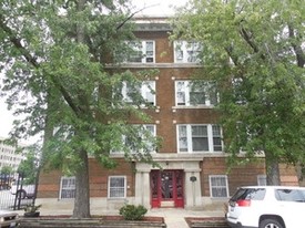 1544 W Ardmore Ave Apartments