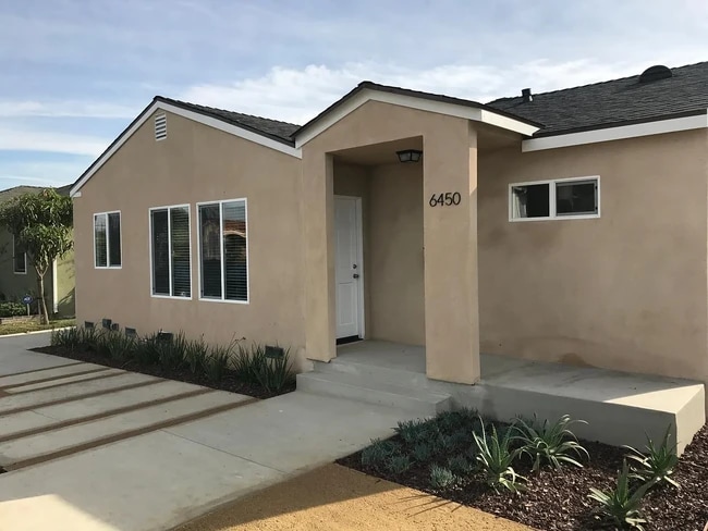 property at 6450 W 84th Pl