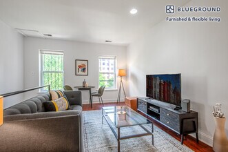 1415 17th St NW-Unit -FL3-ID61 in Washington, DC - Foto de edificio - Building Photo