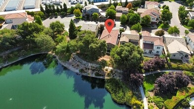 325 Indian Runner Ct in Roseville, CA - Foto de edificio - Building Photo
