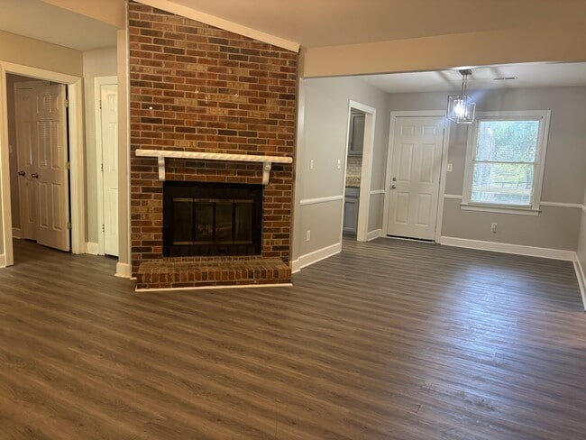 238 Pine Ridge Rd in Madison, AL - Building Photo - Building Photo