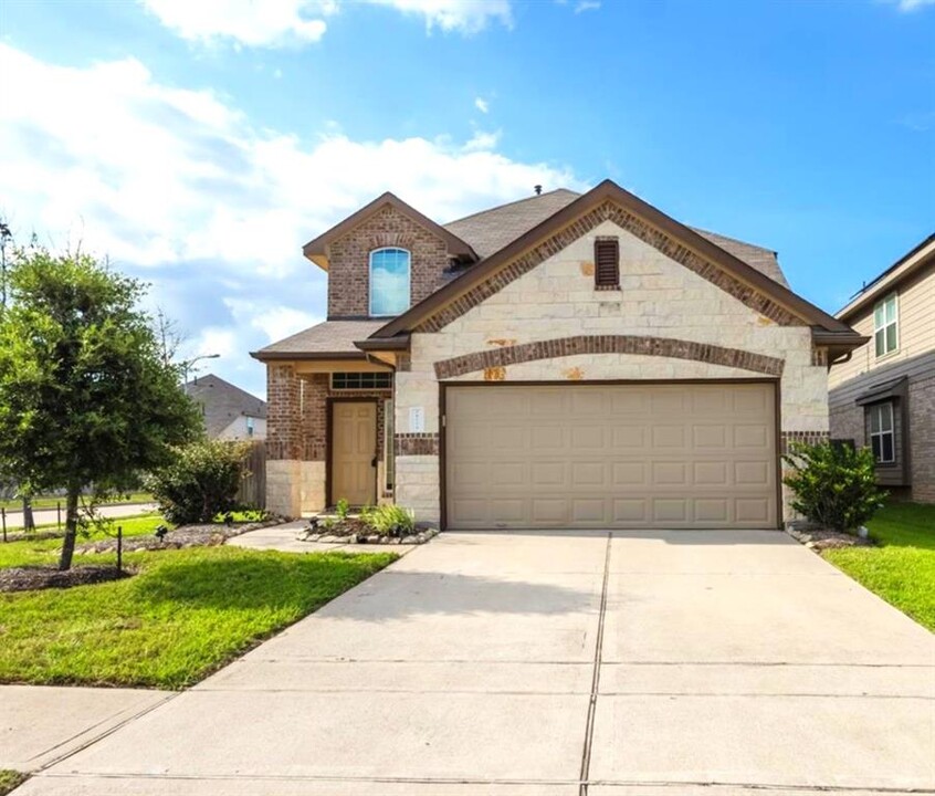 24734 Alberti Sonata Dr in Katy, TX - Foto de edificio