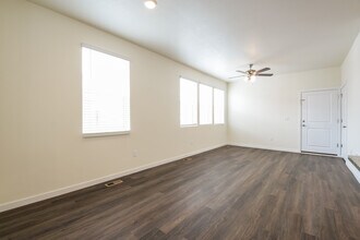 13473 Oneida Ln in Thornton, CO - Building Photo - Building Photo