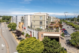 Building H in Surrey, BC - Building Photo - Building Photo