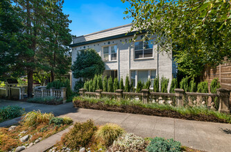 1407 9th Ave W in Seattle, WA - Building Photo - Building Photo