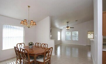 2007 Karsen Dr in Houston, TX - Building Photo - Building Photo