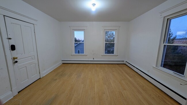 45 Greenwood Ave in Mechanicville, NY - Foto de edificio - Building Photo
