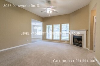 8067 Deerwood Dr in Daphne, AL - Building Photo - Building Photo