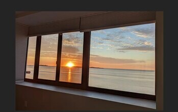 350 Revere Beach Blvd in Revere, MA - Foto de edificio - Building Photo