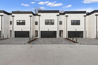 225 S Bilbro Ave in Murfreesboro, TN - Building Photo - Building Photo