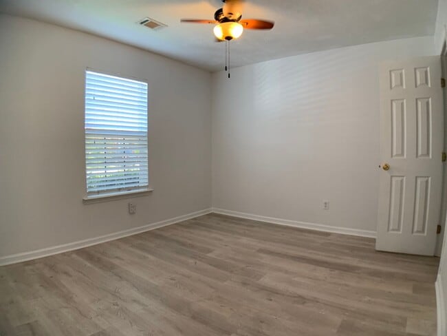 622 Brook Trail in Evans, GA - Building Photo - Building Photo