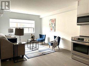 66-66 Fifteenth St in Toronto, ON - Building Photo - Building Photo
