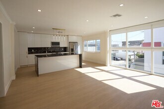 1223 23rd St in Santa Monica, CA - Building Photo - Building Photo