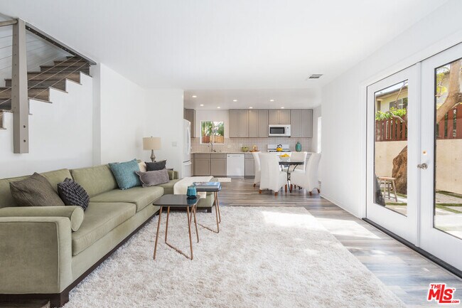 4041 Wade St in Los Angeles, CA - Building Photo - Building Photo