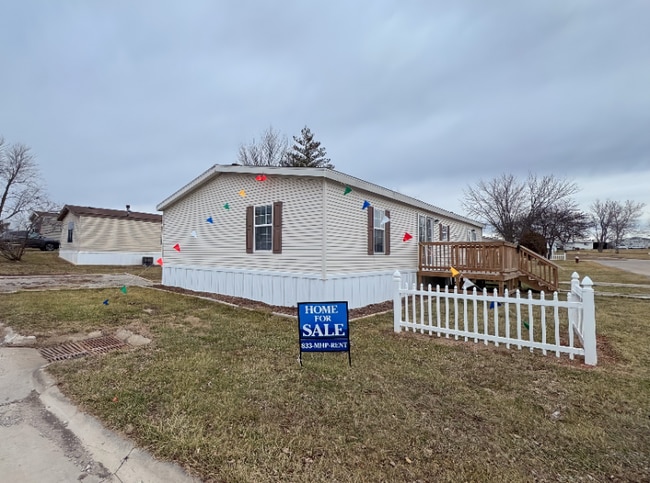 property at 200 N 28th St