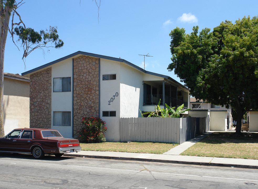 2070 N Ventura Rd in Oxnard, CA - Foto de edificio