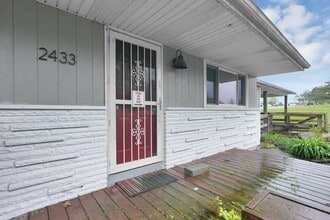2433 Nedra St in Grove City, OH - Building Photo - Building Photo