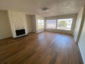 944 Mesa St in Morro Bay, CA - Building Photo - Building Photo