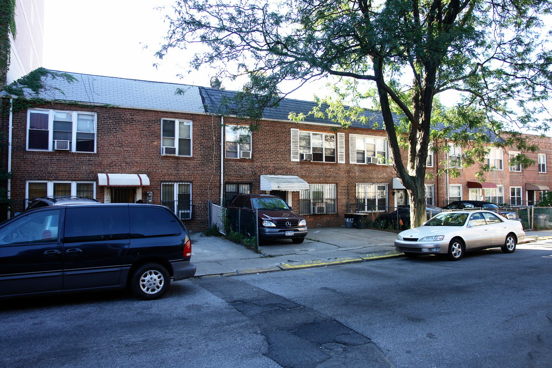 13240-13250 Pople Ave in Flushing, NY - Building Photo