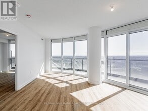 30-2630 Gibbs Rd in Toronto, ON - Building Photo - Building Photo