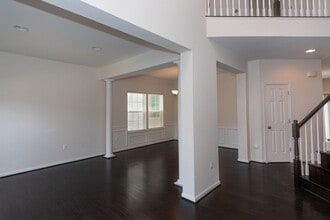 4100 Presidential Hill Loop in Dumfries, VA - Building Photo - Building Photo