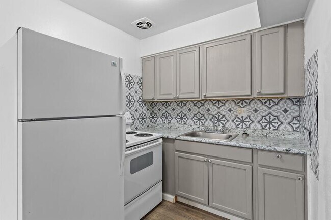 4321 Morgan Ford Rd in St. Louis, MO - Building Photo - Building Photo
