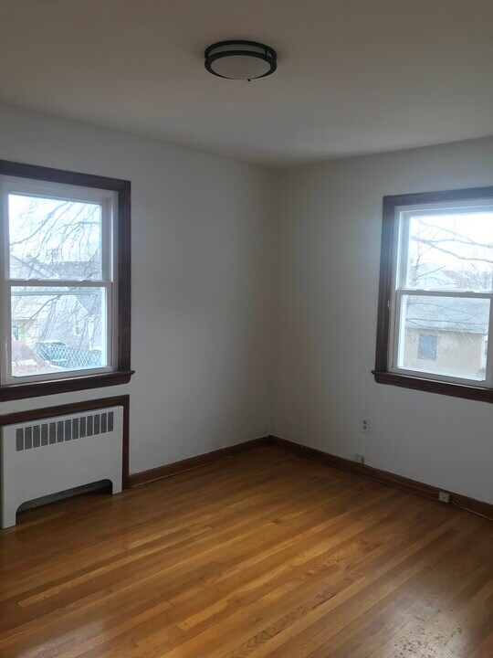 94 Sanford Ave in Belleville, NJ - Building Photo