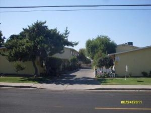 1238 Jefferson Ave in Clovis, CA - Building Photo - Building Photo