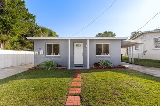 728-720 20th St in West Palm Beach, FL - Building Photo - Building Photo