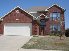 10128 Los Barros Trail in Fort Worth, TX - Building Photo
