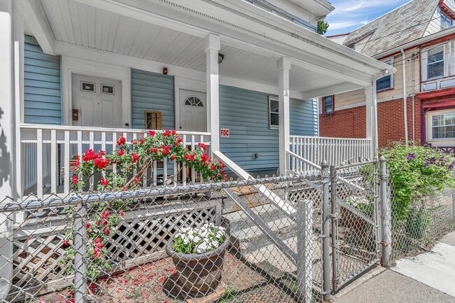 property at 74 Ruthven St