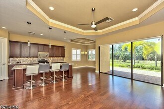 1614 Serrano Cir in Naples, FL - Building Photo - Building Photo