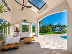 2118 NE 15th St in Fort Lauderdale, FL - Building Photo - Building Photo