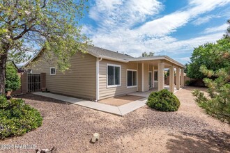 7293 N Summer Walk Way in Prescott Valley, AZ - Foto de edificio - Building Photo