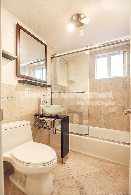 property at 150 SW 10th St