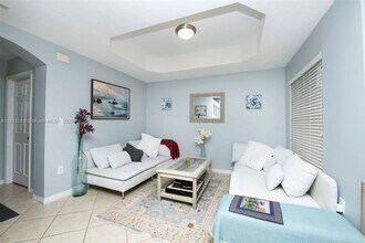 814 SW 143rd Ct in Miami, FL - Building Photo - Building Photo