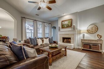1695 Lake Brook Cir in Rockwall, TX - Building Photo - Building Photo
