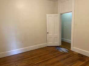 96 Winthrop St, Unit 1 in Cambridge, MA - Building Photo - Building Photo