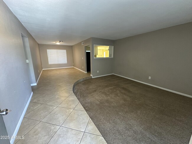 4639 W Ruth Ave in Glendale, AZ - Building Photo - Building Photo