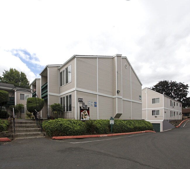 Cherry Blossom Estates in Portland, OR - Foto de edificio - Building Photo