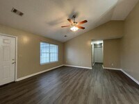 113 Grindstaff Dr photo'